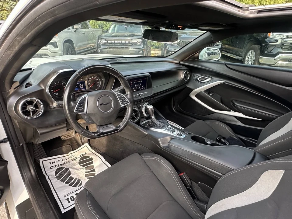 2021 Chevrolet Camaro 6th Gen - Image 15 of 21