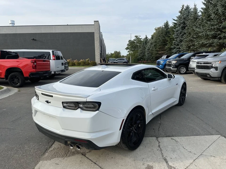 2021 Chevrolet Camaro 6th Gen - Image 9 of 21