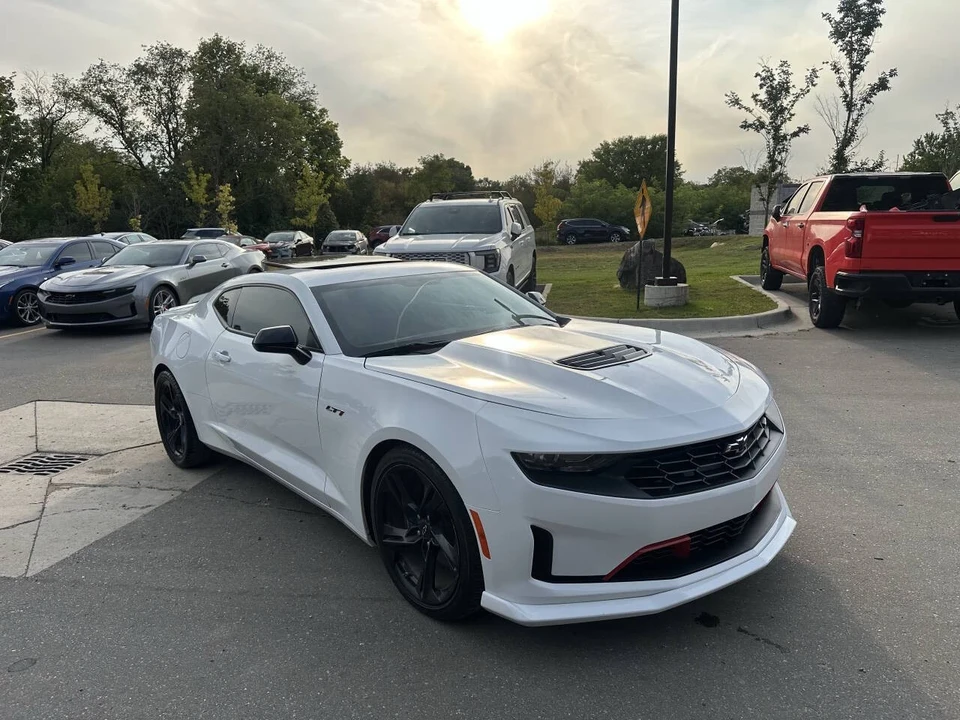2021 Chevrolet Camaro 6th Gen - Image 6 of 21