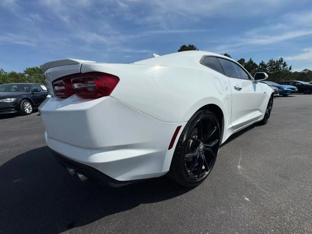 2021 Chevrolet Camaro - Image 8 of 31