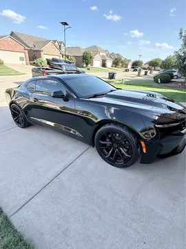 2021 Chevrolet Camaro LT1 Coupe 2D