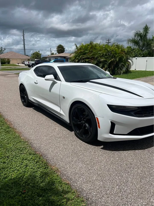 2021 Chevrolet Camaro 6th Gen - Image 2 of 8
