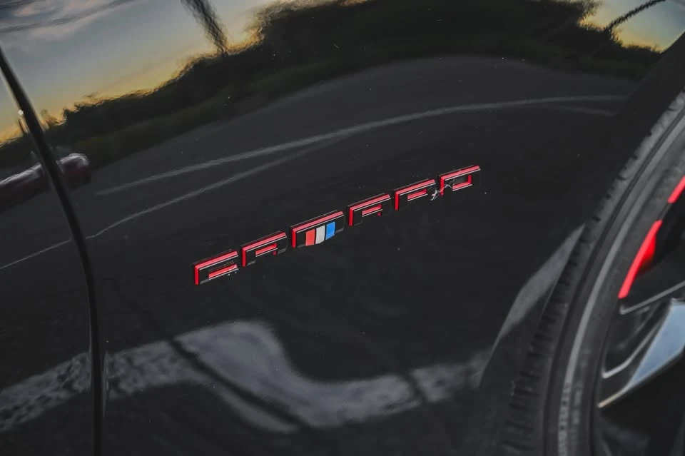 2021 Chevrolet Camaro 6th Gen - Image 8 of 19