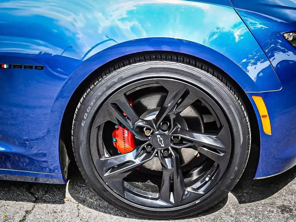 2021 Chevrolet Camaro 6th Gen - Image 7 of 16