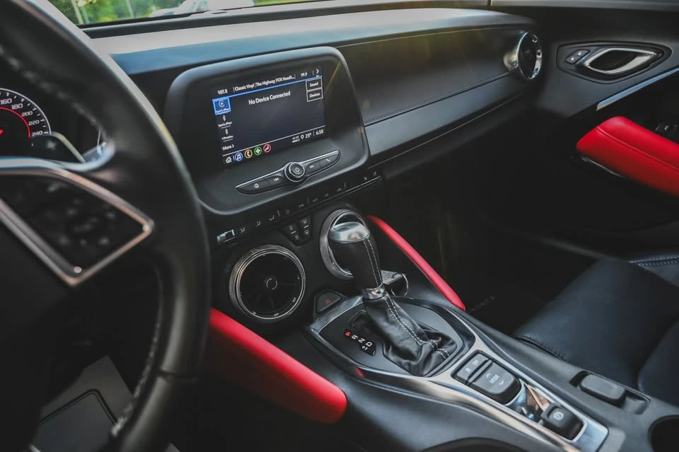 2021 Chevrolet Camaro 6th Gen - Image 17 of 19