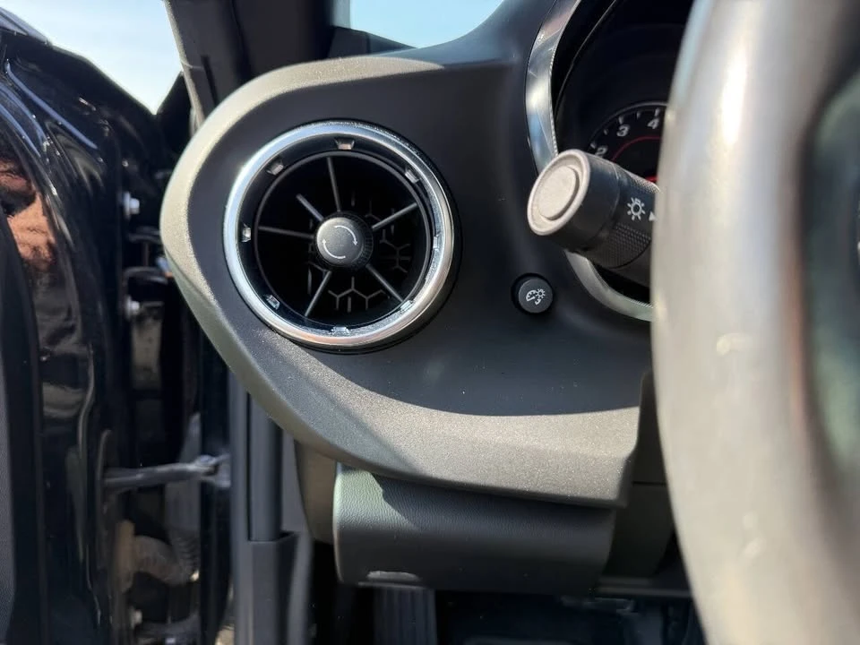 2021 Chevrolet Camaro 6th Gen - Image 20 of 20