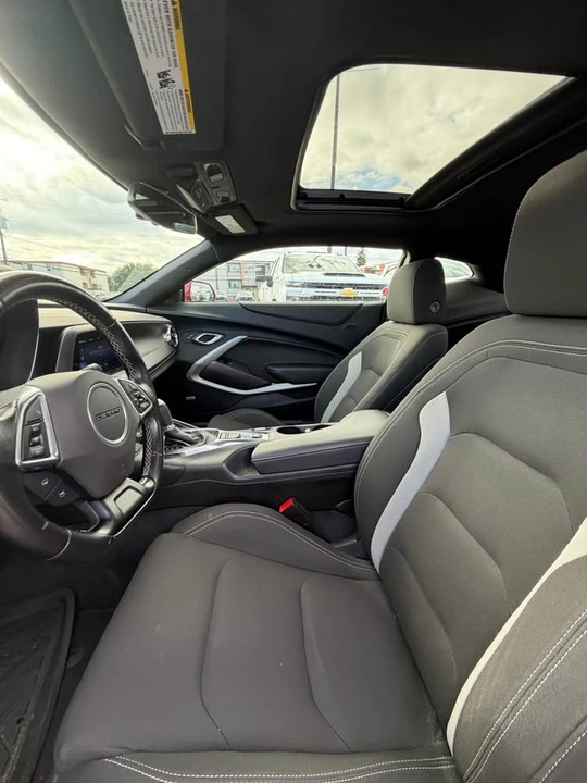 2021 Chevrolet Camaro 6th Gen - Image 6 of 8