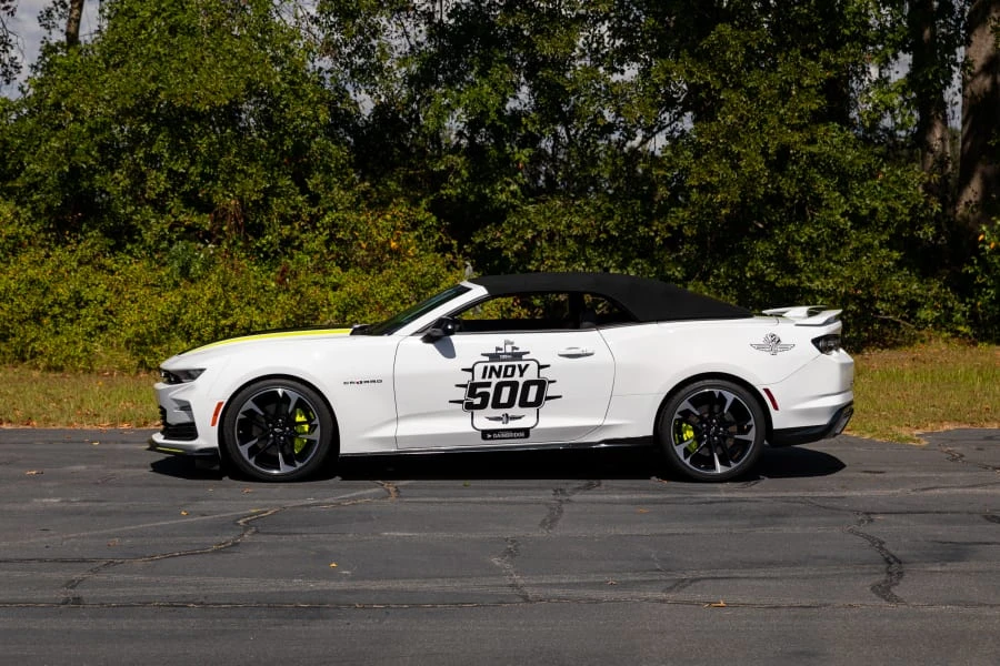 2021 Chevrolet Camaro 6th Gen - Image 2 of 31