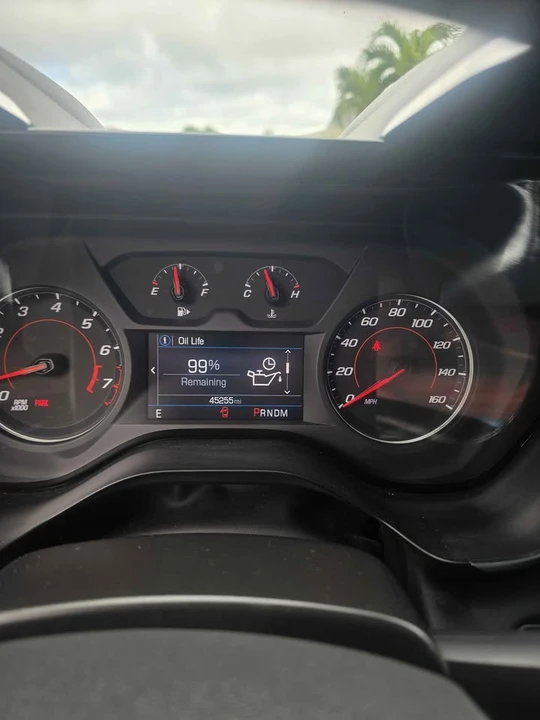 2021 Chevrolet Camaro 6th Gen - Image 15 of 17