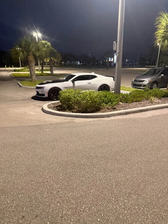 2021 Chevrolet Camaro SS 6th Gen - Image 2 of 8