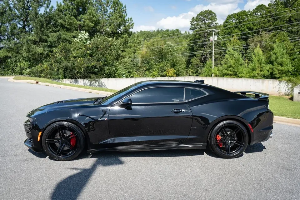 2021 Chevrolet Camaro SS 6th Gen - Image 8 of 17