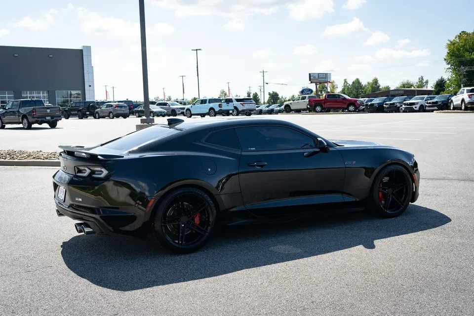 2021 Chevrolet Camaro SS 6th Gen - Image 5 of 17