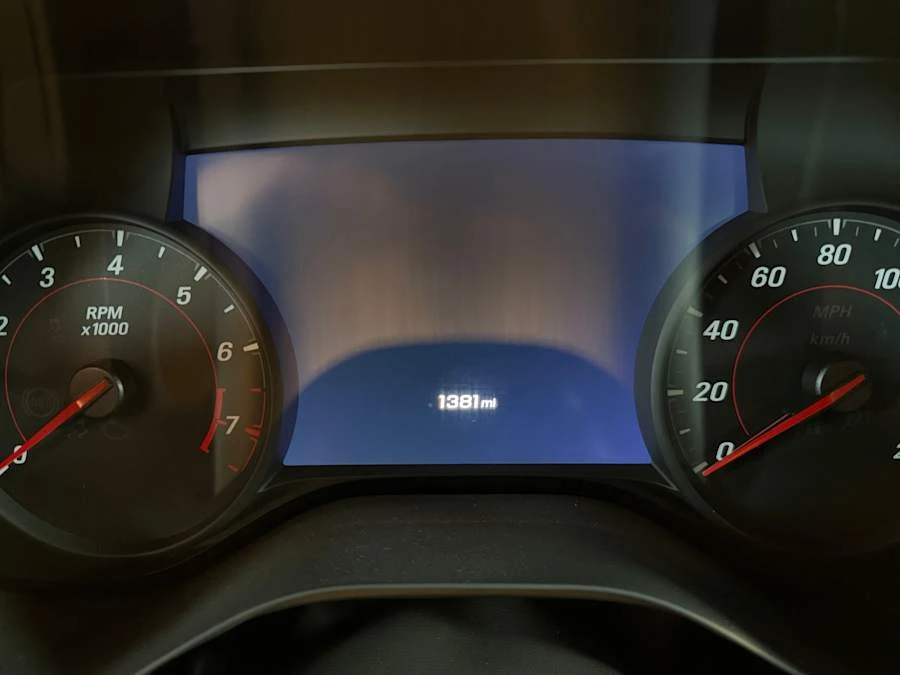 2021 Chevrolet Camaro ZL1 6th Gen - Image 11 of 26