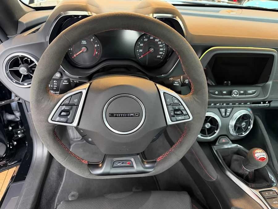 2021 Chevrolet Camaro ZL1 6th Gen - Image 16 of 26