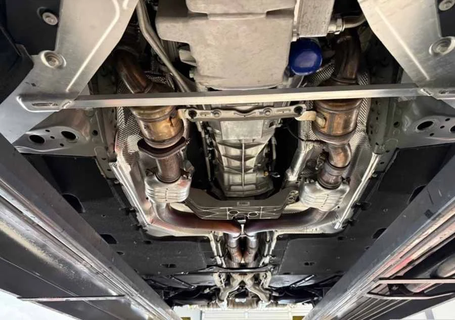 2021 Chevrolet Camaro ZL1 6th Gen - Image 23 of 26