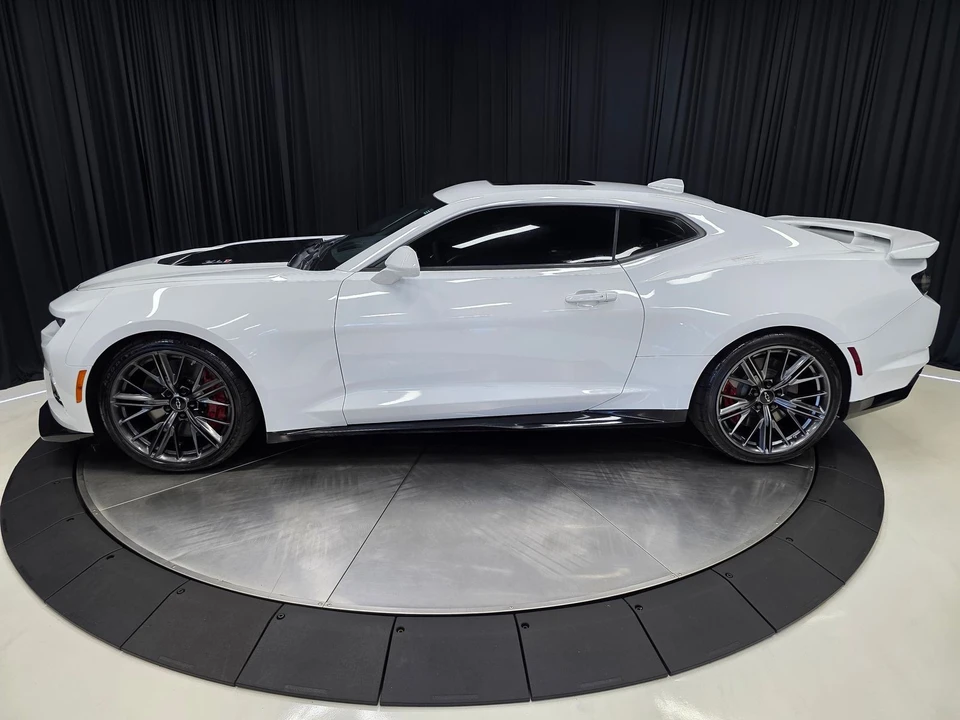 2021 Chevrolet - Image 12 of 31