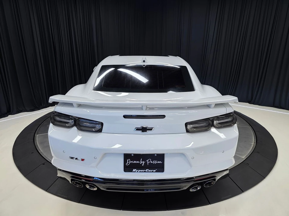 2021 Chevrolet - Image 15 of 31