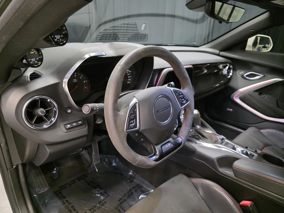 2021 Chevrolet - Image 26 of 31