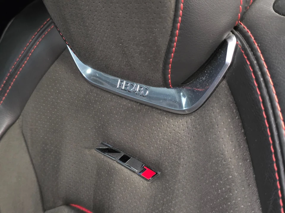 2021 Chevrolet Camaro ZL1 6th Gen - Image 5 of 31