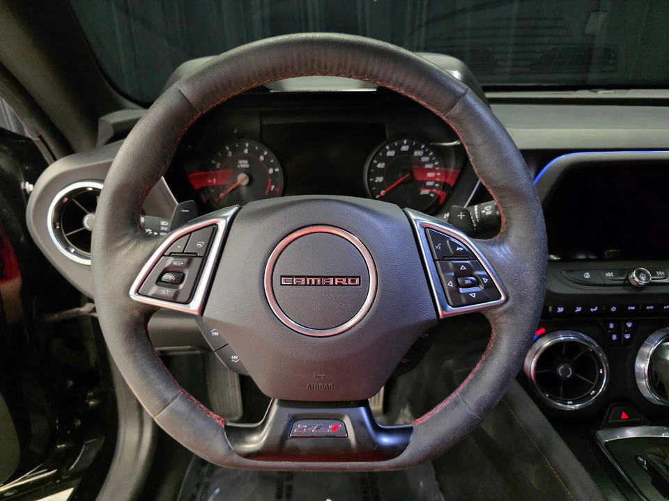 2021 Chevrolet Camaro ZL1 6th Gen - Image 25 of 31