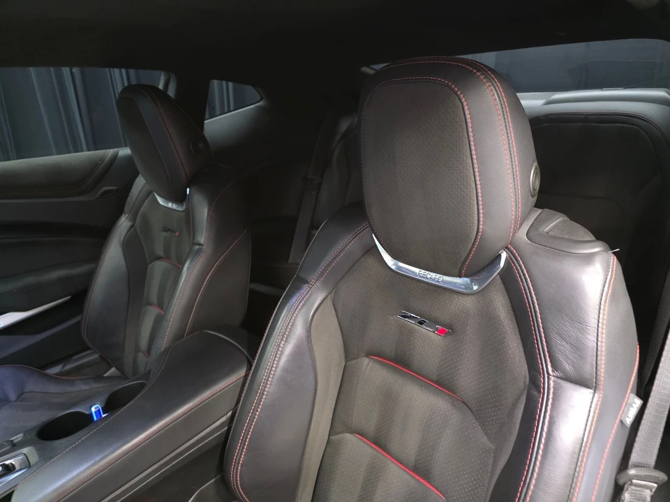 2021 Chevrolet Camaro ZL1 6th Gen - Image 21 of 31