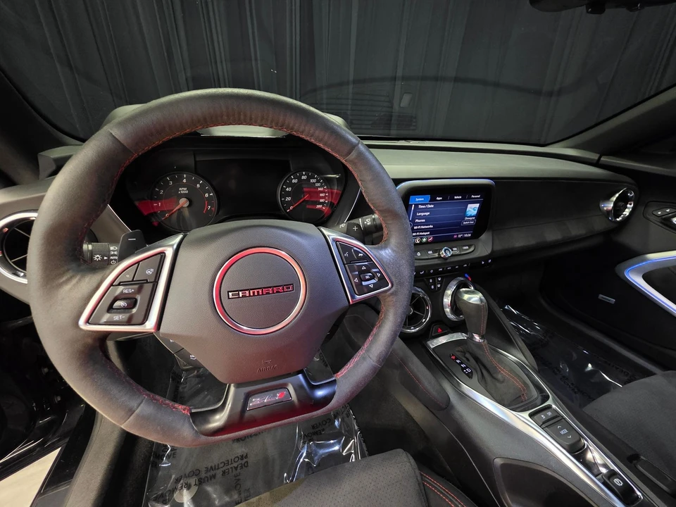 2021 Chevrolet Camaro ZL1 6th Gen - Image 24 of 31