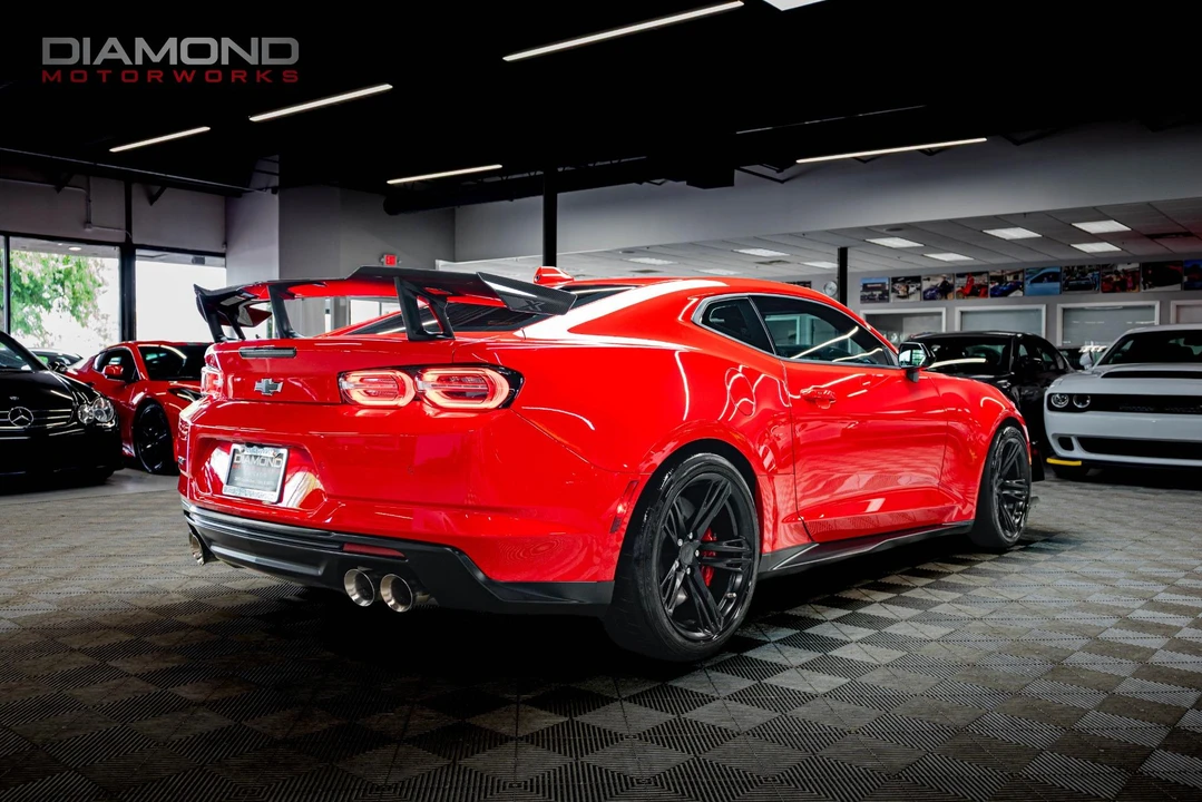 2021 Chevrolet Camaro ZL1 6th Gen - Image 14 of 27