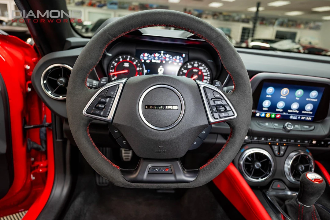 2021 Chevrolet Camaro ZL1 6th Gen - Image 18 of 27