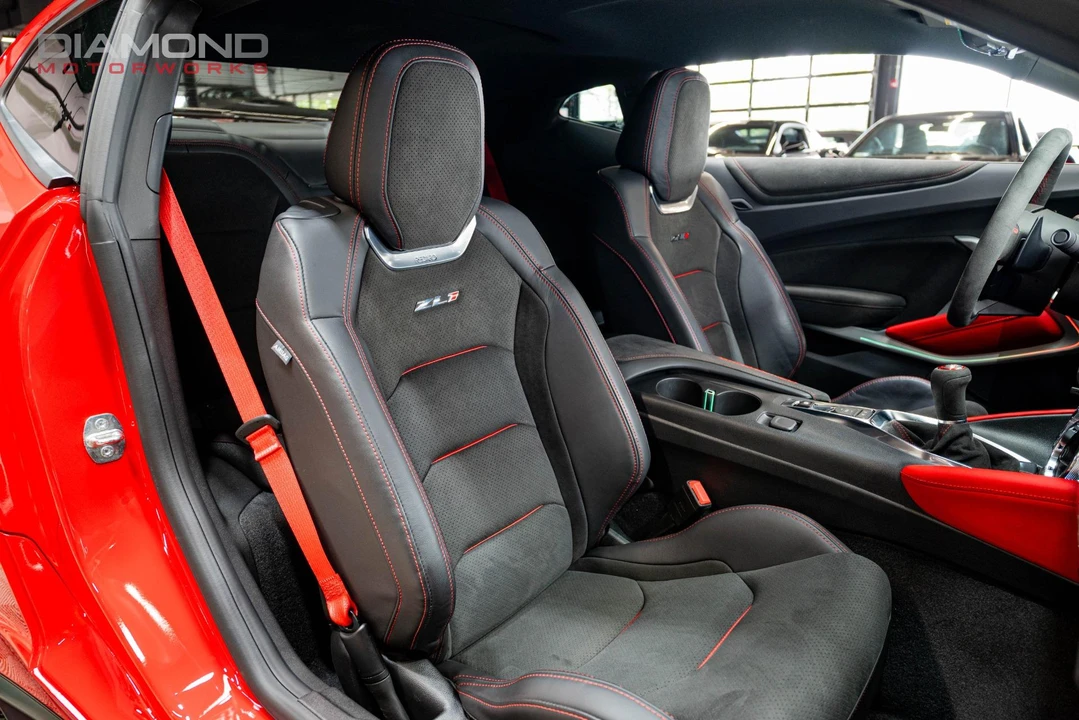 2021 Chevrolet Camaro ZL1 6th Gen - Image 20 of 27