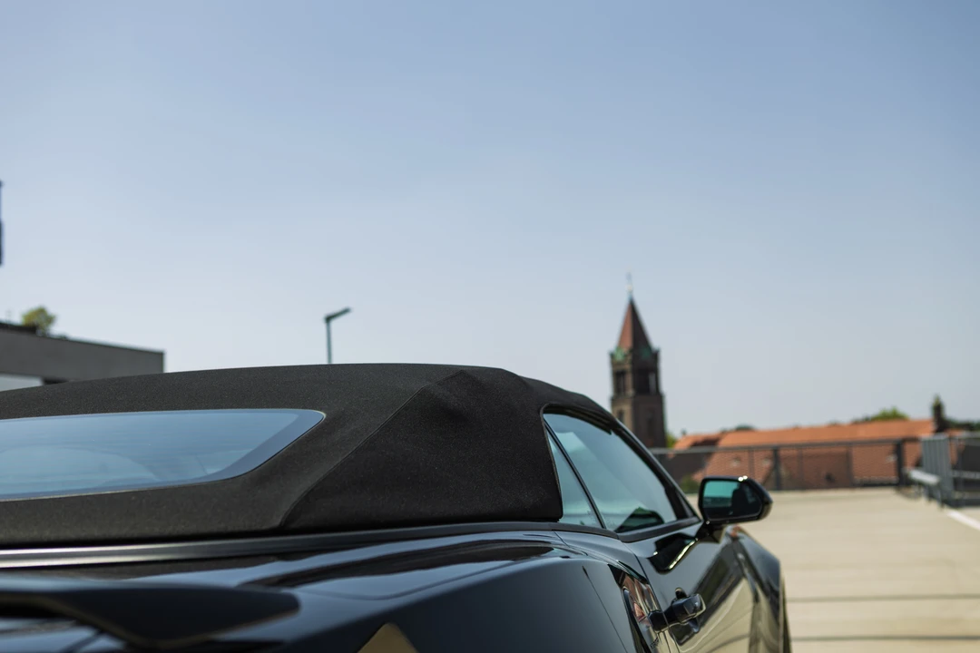 2021 Chevrolet Camaro ZL1 6th Gen - Image 14 of 31