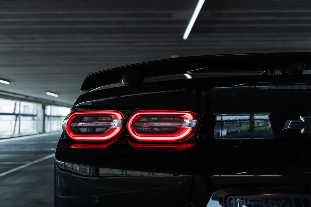 2021 Chevrolet Camaro ZL1 6th Gen - Image 18 of 31