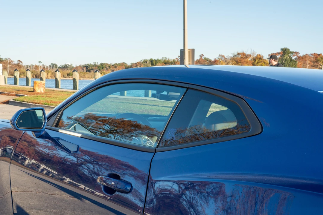 2021 Chevrolet Camaro ZL1 6th Gen - Image 24 of 31