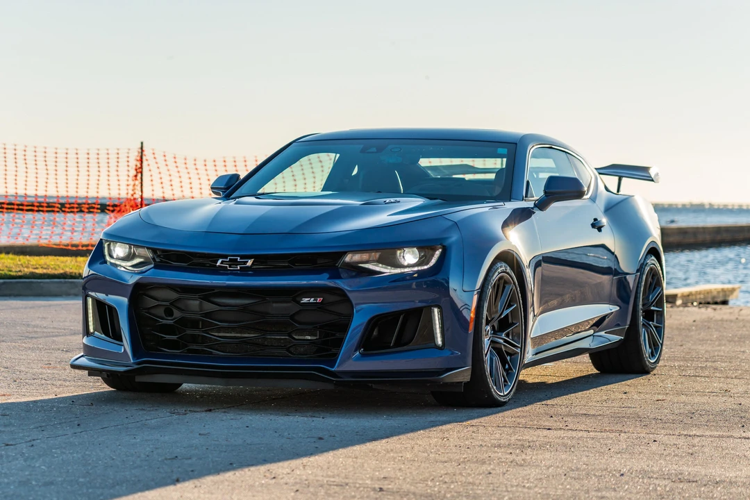 2021 Chevrolet Camaro ZL1 6th Gen - Image 12 of 31