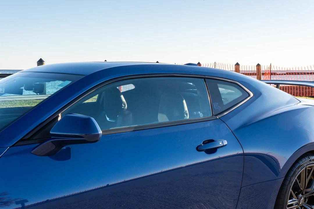 2021 Chevrolet Camaro ZL1 6th Gen - Image 23 of 31