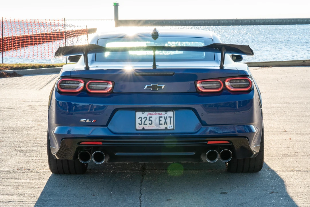 2021 Chevrolet Camaro ZL1 6th Gen - Image 14 of 31