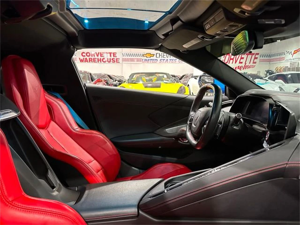 2021 Chevrolet Corvette C8 - Image 15 of 30