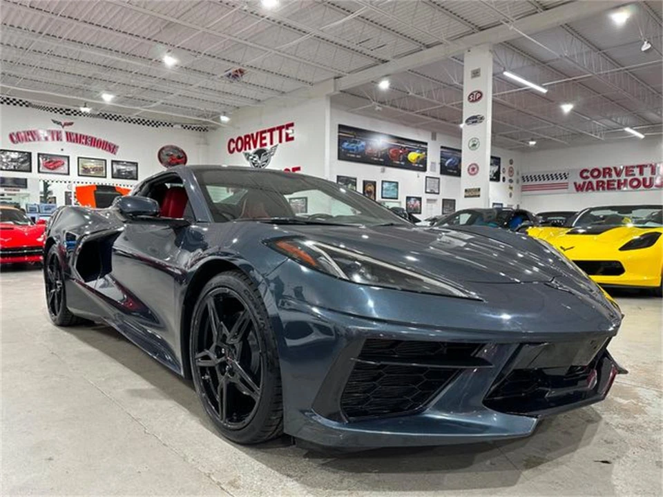2021 Chevrolet Corvette C8 - Image 11 of 30