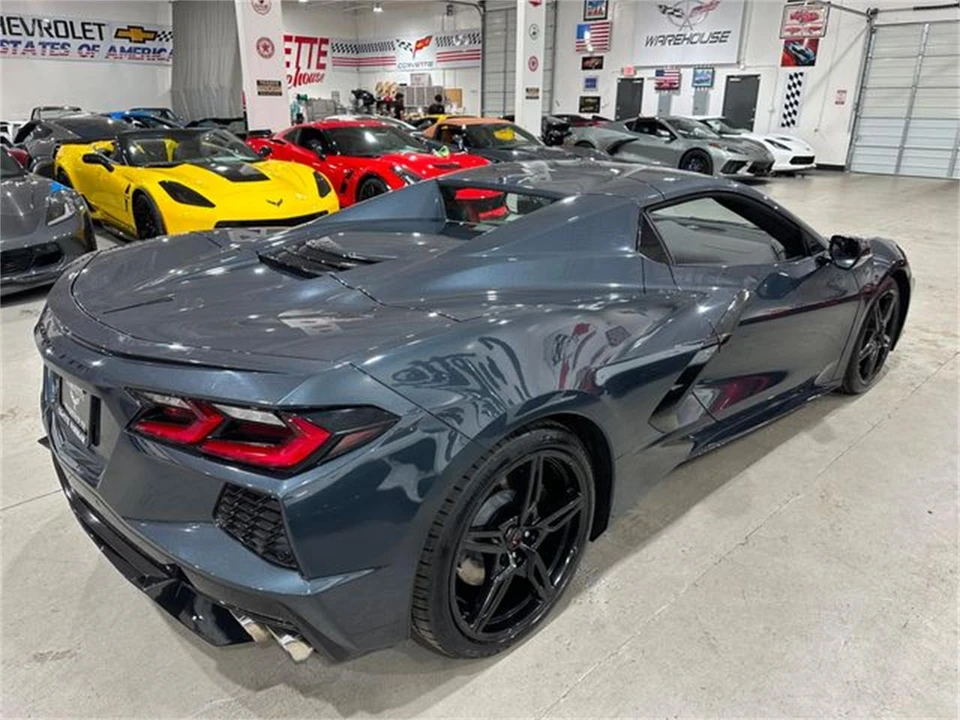 2021 Chevrolet Corvette C8 - Image 15 of 30