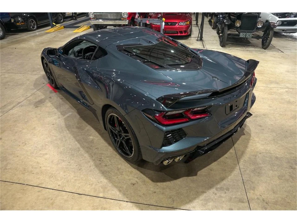 2021 Chevrolet Corvette C8 - Image 16 of 31