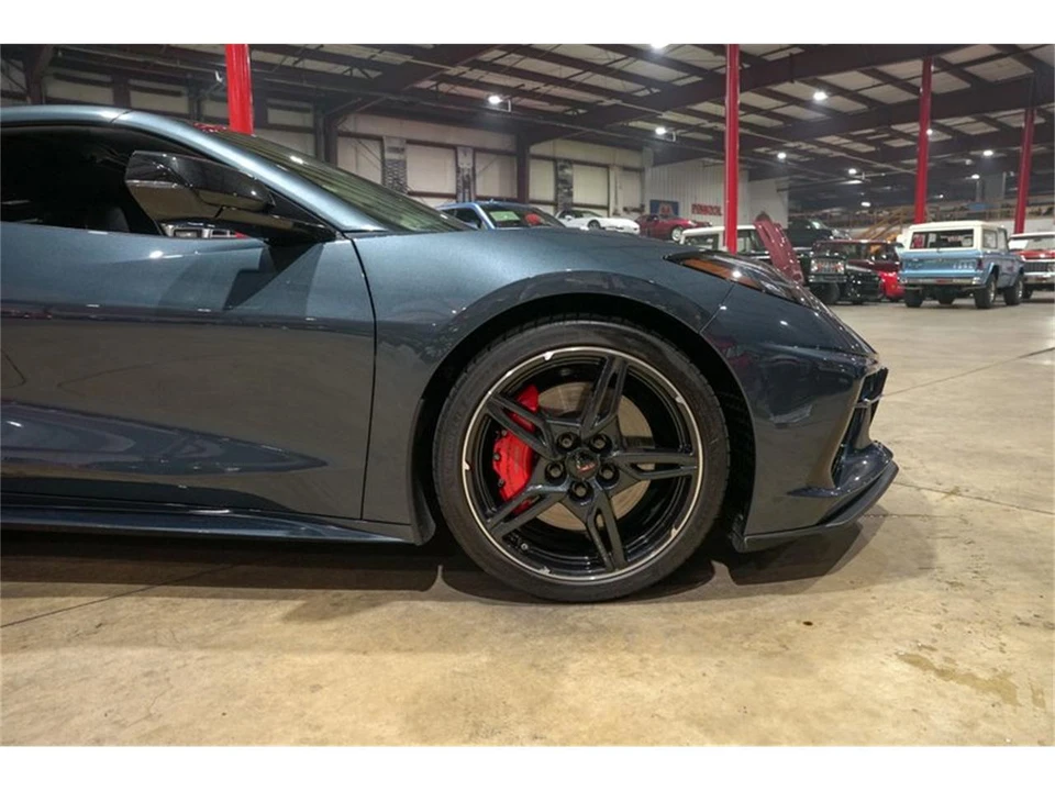 2021 Chevrolet Corvette C8 - Image 11 of 31