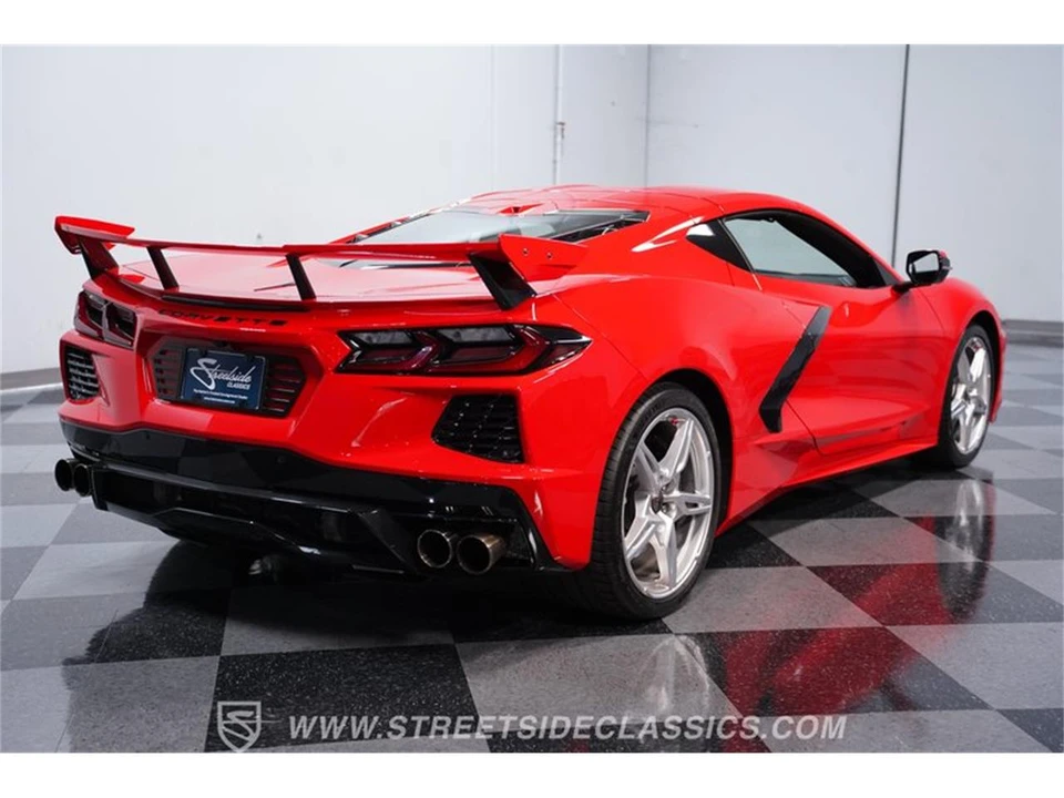 2021 Chevrolet Corvette C8 - Image 10 of 31