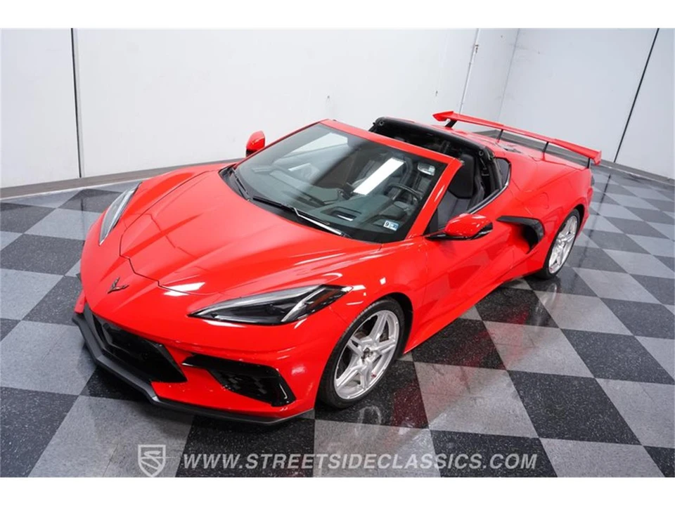 2021 Chevrolet Corvette C8 - Image 17 of 31