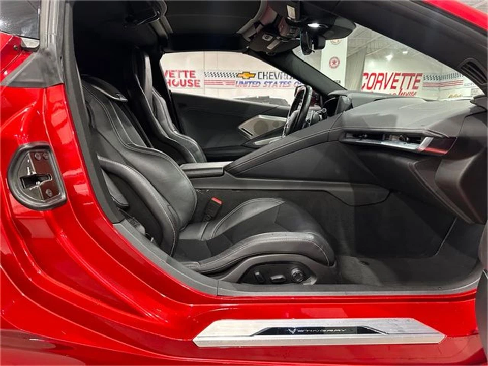 2021 Chevrolet Corvette C8 - Image 10 of 30