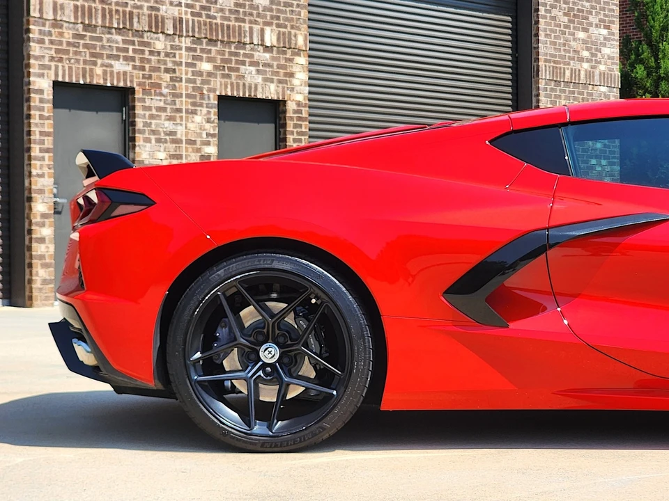 2021 Chevrolet Corvette C8 - Image 17 of 31