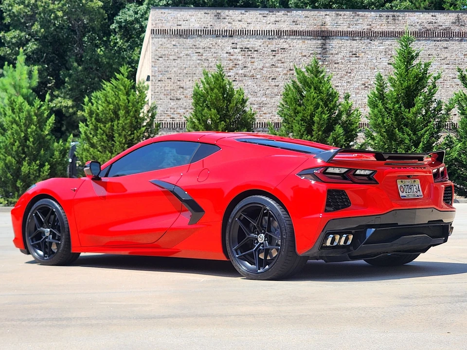 2021 Chevrolet Corvette C8 - Image 11 of 31