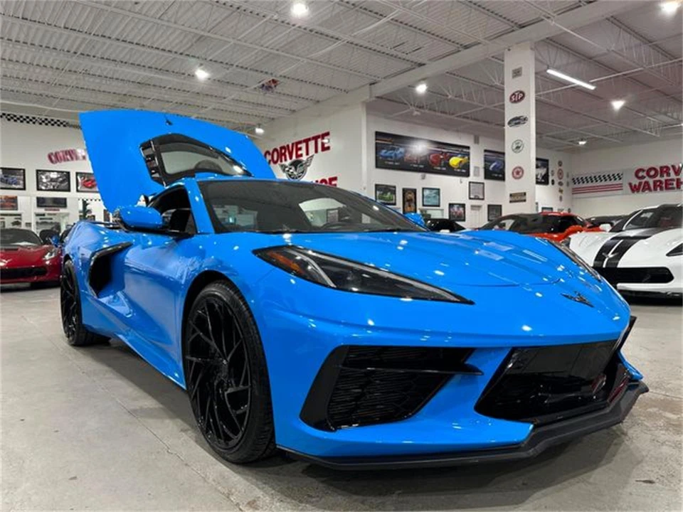 2021 Chevrolet Corvette C8 - Image 5 of 30