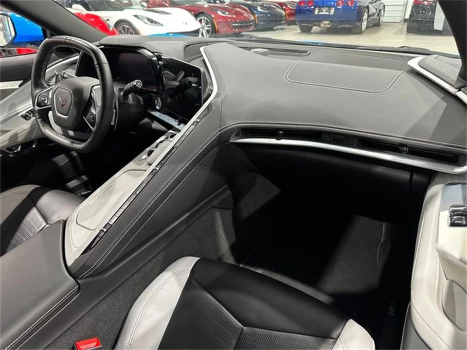 2021 Chevrolet Corvette C8 - Image 14 of 30