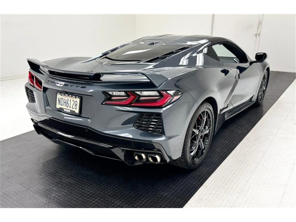 2021 Chevrolet Corvette C8 - Image 8 of 31