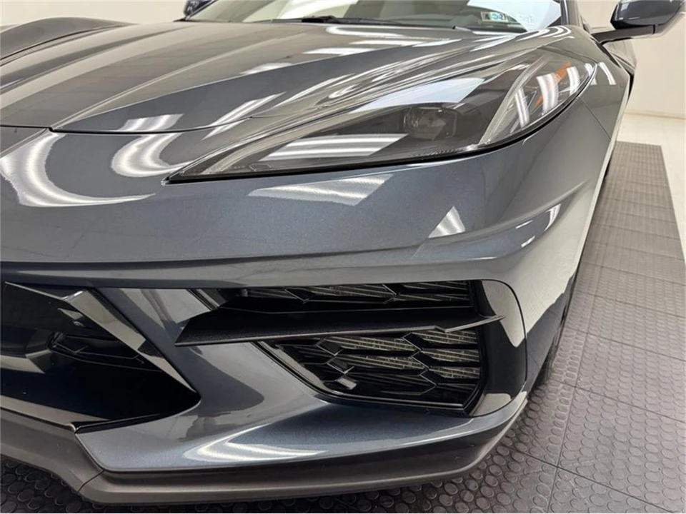 2021 Chevrolet Corvette C8 - Image 13 of 31