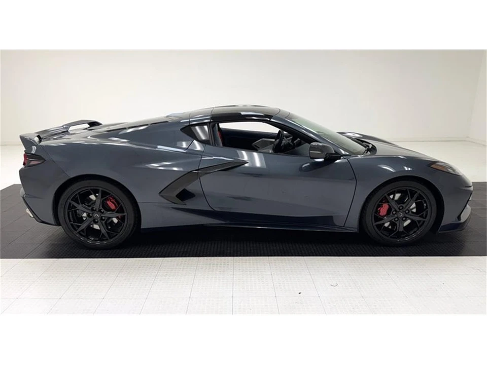 2021 Chevrolet Corvette C8 - Image 9 of 31